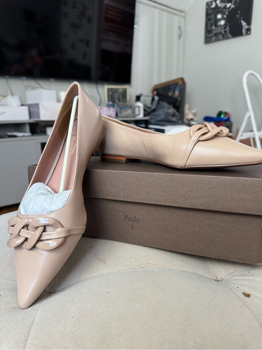 Linea Paolo Women's Nude Pointed-Toe Chain-Trim Flats
